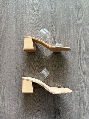Wishbone Nude Clear Heels